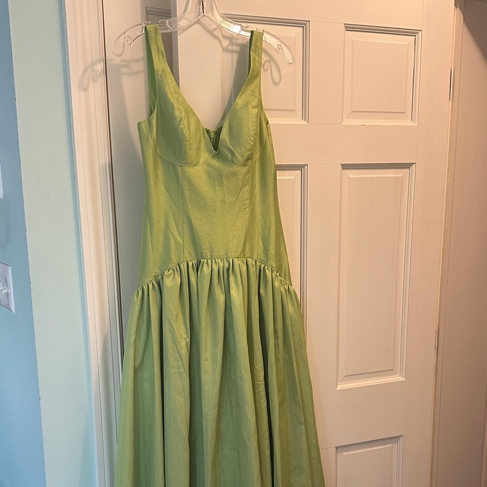 Hutch Gabriella V-Neck Drop-Waist Maxi Dress NWT - Picture 2 of 4